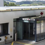 Les urgences de l'hôpital de Tavel (FR) étaient fermées la nuit en raison de la pandémie de coronavirus (archives).
